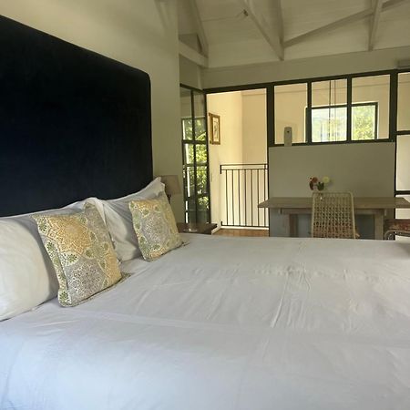 Comfortable Room With Large En Suite Bathroom Franschhoek Exterior photo